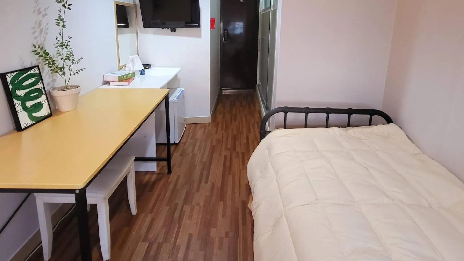 2U Hostel Seul 0*,  Coreia do Sul